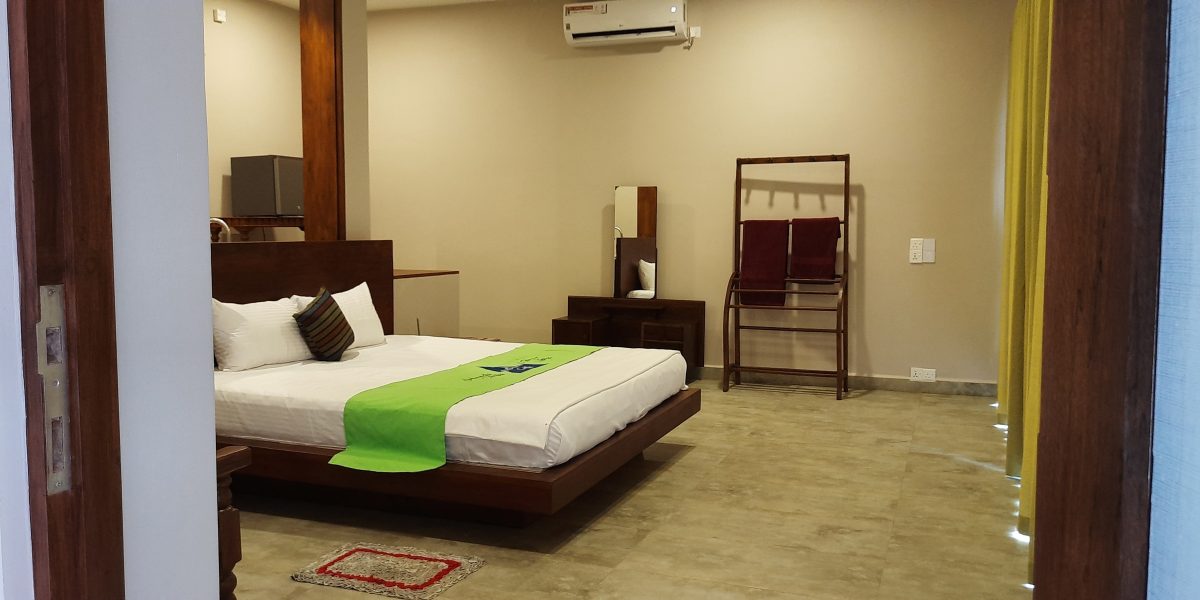 Junior Suite with  Pool View